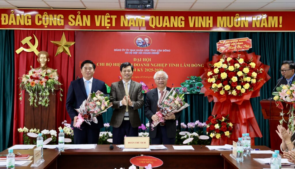đại hội chi bộ LUBA - đại hội hiệp hội doanh nghiệp Lâm Đồng 2025-2030 -doanhnghieplamdong.vn-01